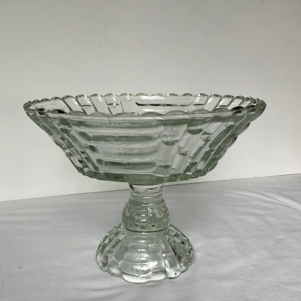 Vintage fruit bowl glass pedestal base retro Clear Basket Weave